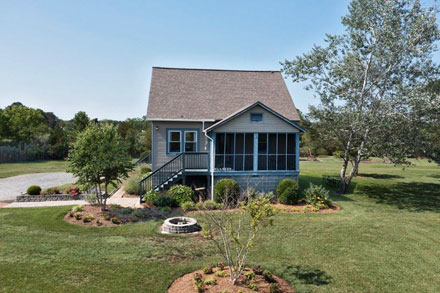 Charming Cottage Beautifully Sited