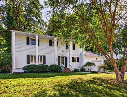 Great Location and Beautifully Remodeled